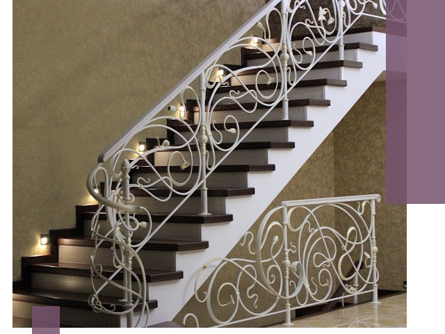 Кованые лестницы под ключ в Хабаровске — изготовление и монтаж