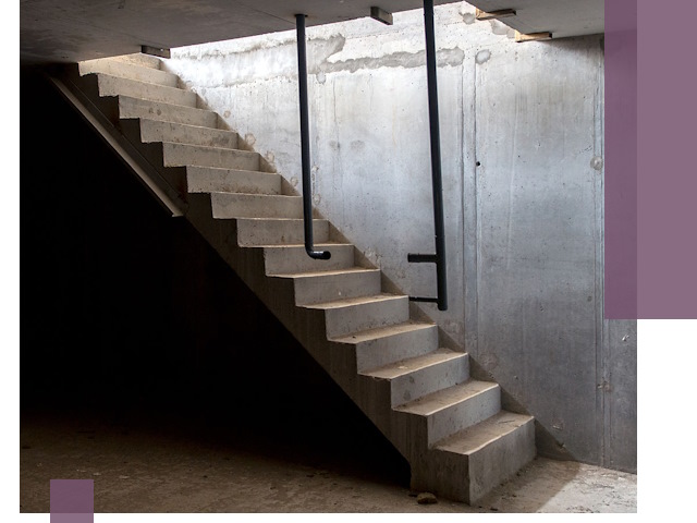 Изготовление и монтаж лестниц в подвале в Хабаровске