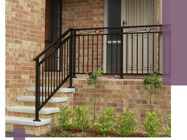 Уличные перила из металла под ключ в Хабаровске