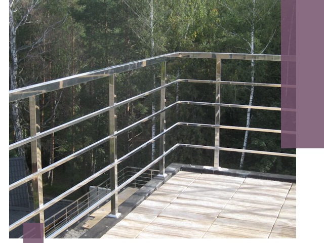 Парапеты из нержавеющей стали в Хабаровске — изготовление и монтаж