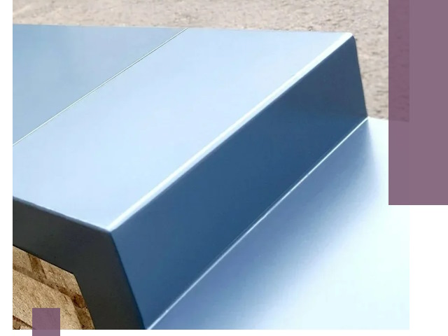 Крышки на парапет в Хабаровске: изготовление и монтаж под ключ