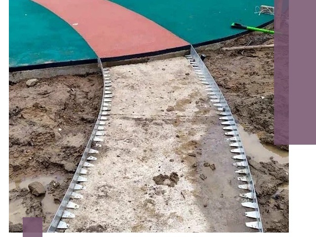 Металлические бордюры для дорожек в Хабаровске — монтаж и изготовление