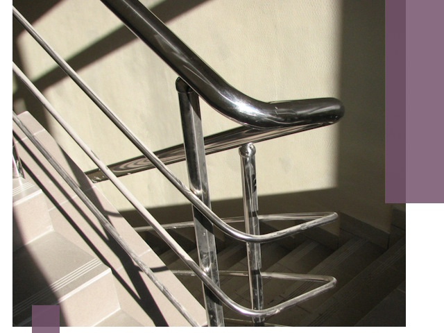 Поручни из нержавеющей стали под ключ в Хабаровске