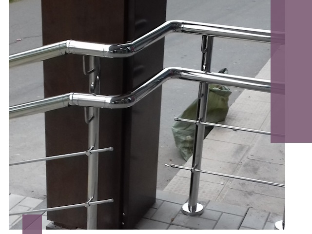 Монтаж поручней из нержавеющей стали в Хабаровске качественно и быстро